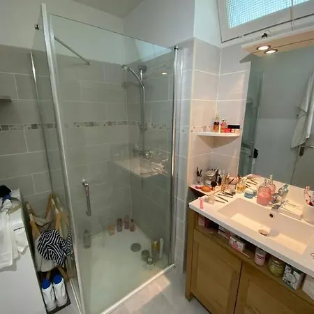 Apartment Studio Cosy 100m Saint-Raphael (Var)