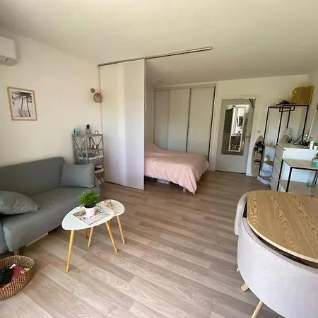 Apartment Studio Cosy 100m *